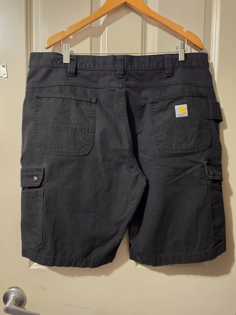 Carhartt Men’s Black Cargo Shorts